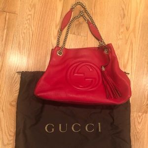 Red leather Gucci hobo bag. 100% authentic.